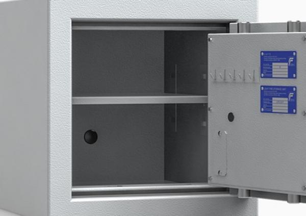 Fachboden Waffenschrank